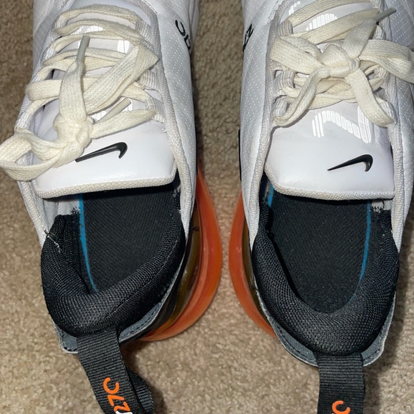 Nike AirMax 270 Premium Leather, Hyper Crimson - Women’s 8 / Men’s 6.5 - Picture 7 of 7